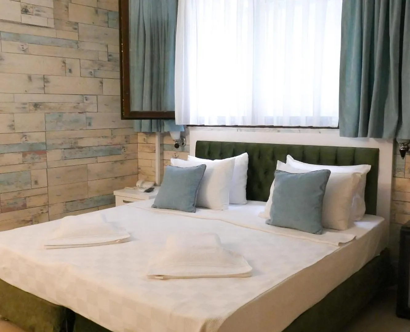 Tasquartas Otel Alacati Hotel